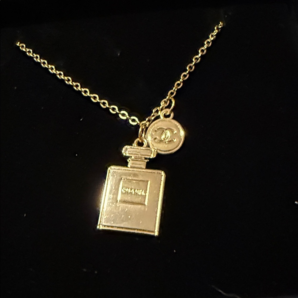 CHANEL Gold Perfume Pendant Necklace